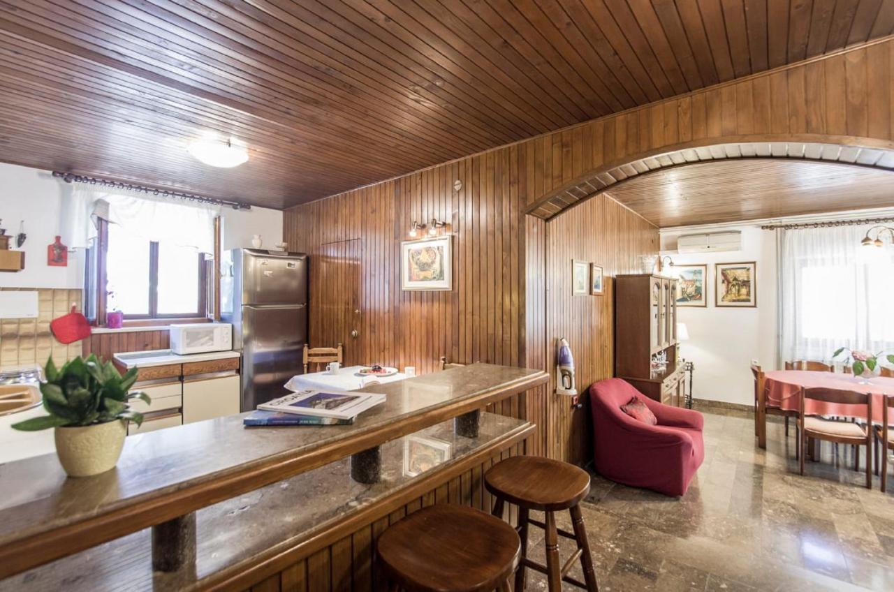 Holiday Home Villa Spilla Selca  Экстерьер фото